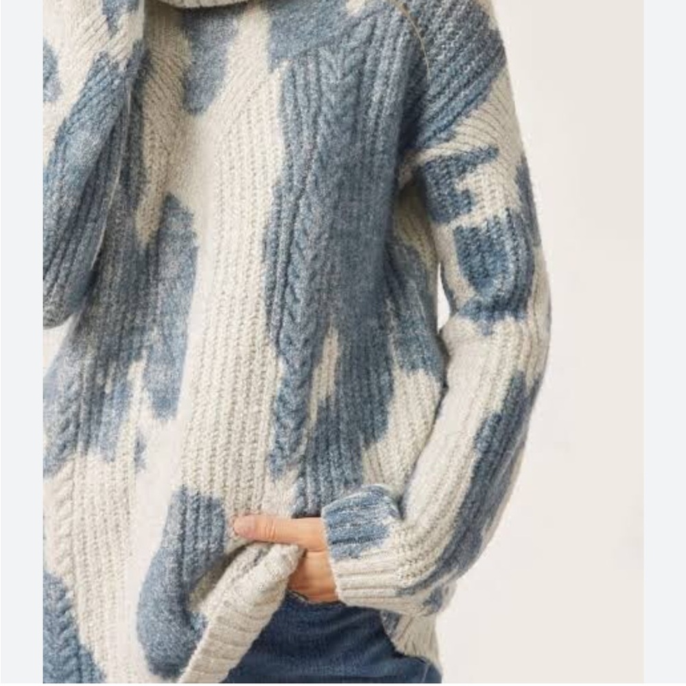Cozy PILCRO Anthropologie Small Cowl Neck Knit Sweater - Soft Girl Aesthetic